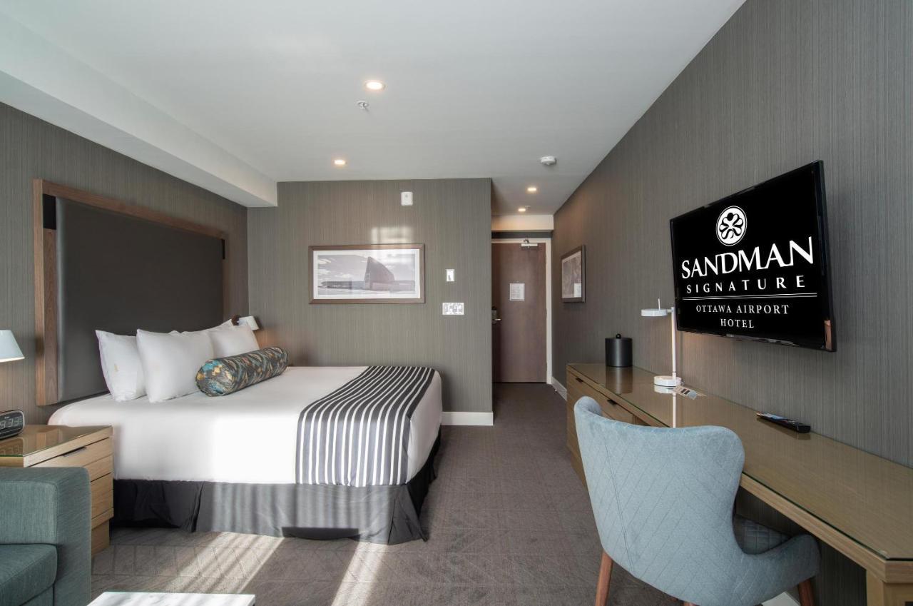 Sandman Signature Ottawa Airport Hotel Exteriör bild