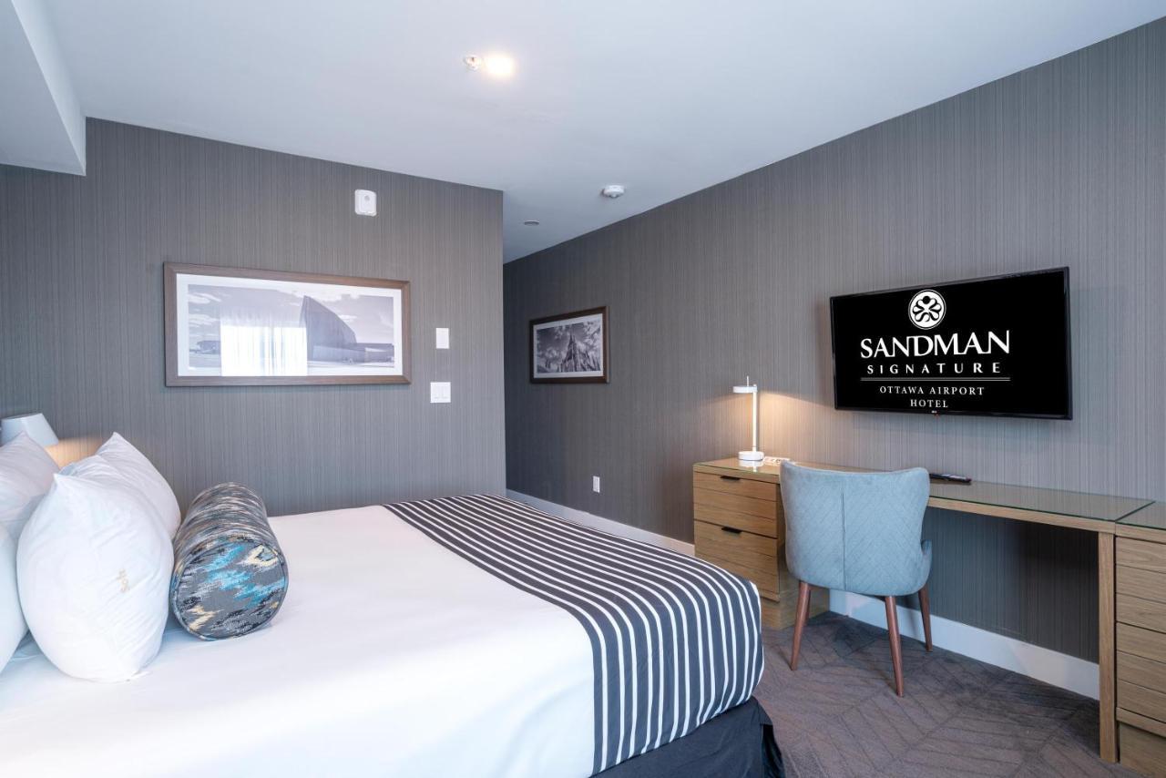 Sandman Signature Ottawa Airport Hotel Exteriör bild